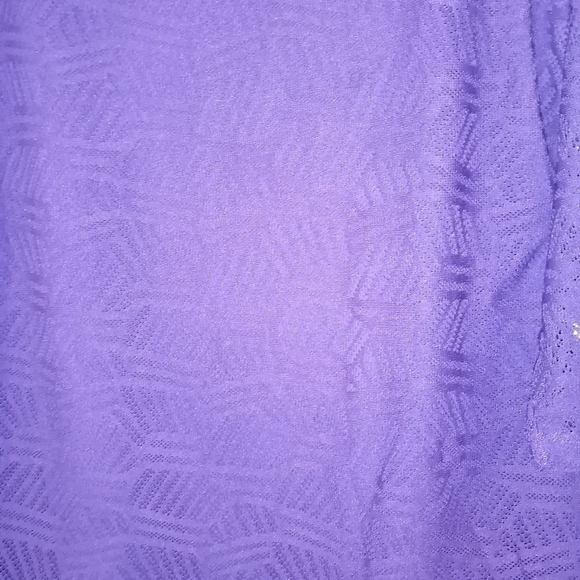 VAN HEUSEN LACE TOP COLOR PURPLE SIZE LARGE - Picture 4 of 5
